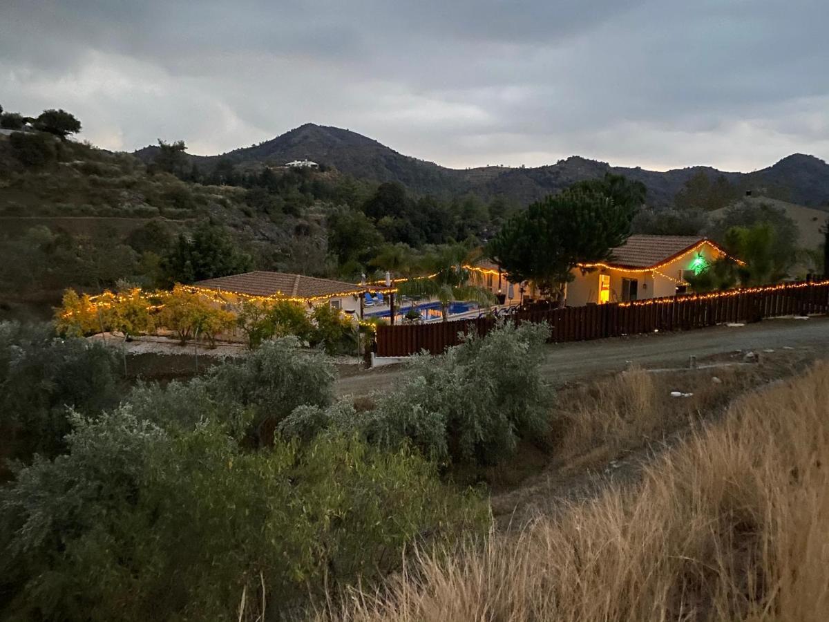 Sofros Valley Hills Chalet Agios Mamas Exterior photo