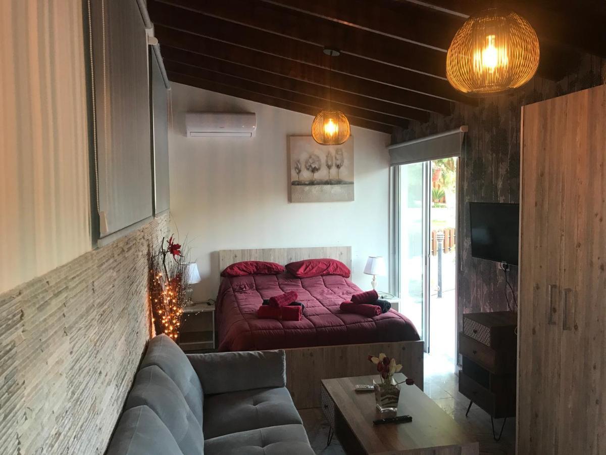 Sofros Valley Hills Chalet Agios Mamas Exterior photo